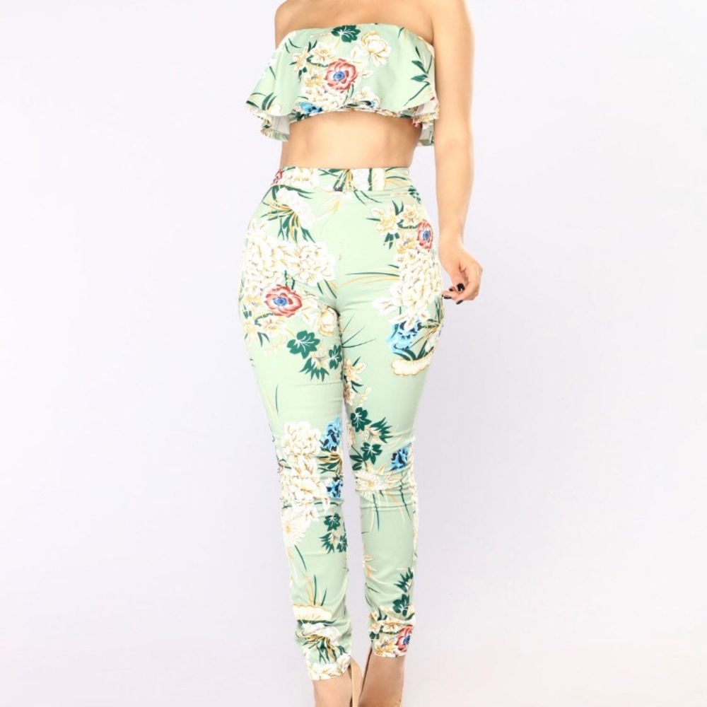 Two piece Floral pants set